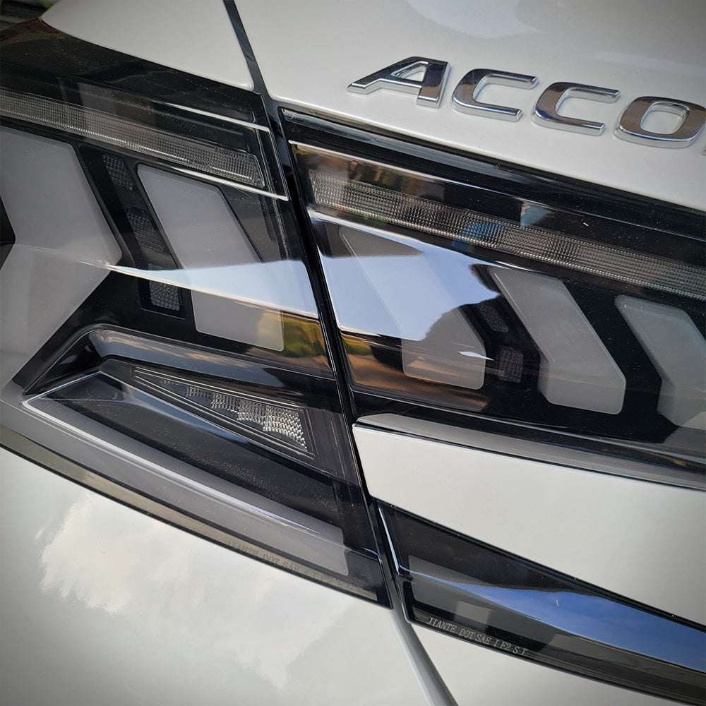 
                      
                        HRS 2018-22 Honda Accord LED Tail Lights - The Crown Series - OPEN BOX
                      
                    