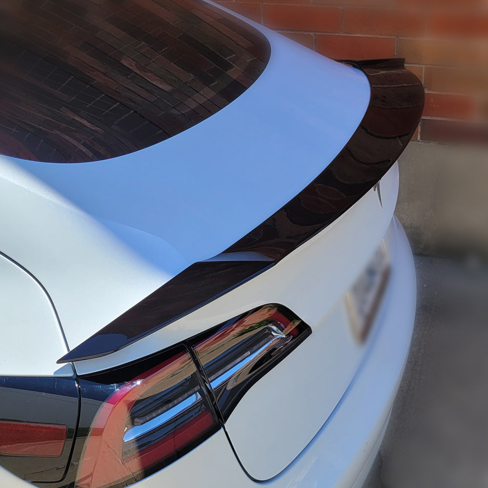 HRS – 2017-21 Tesla Model 3 Trunk Spoiler – HIREV SPORTS
